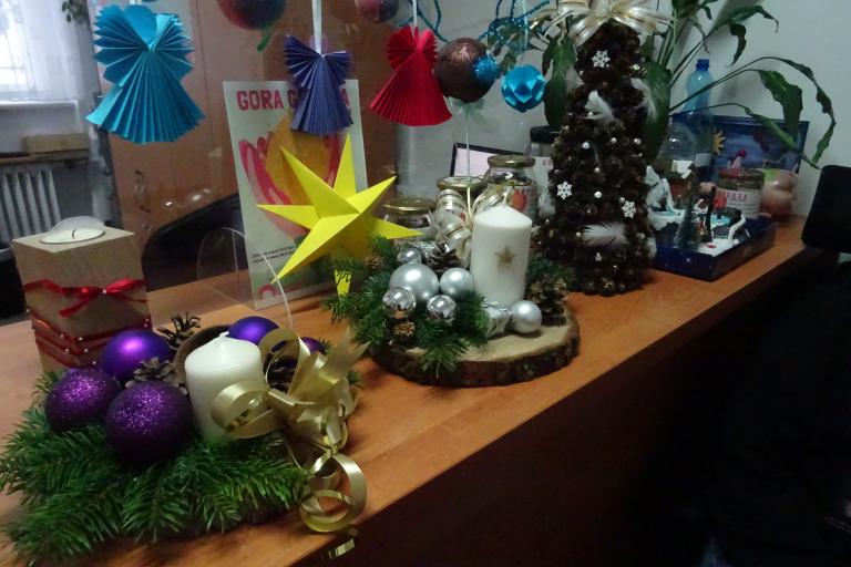 Warsztaty plastyczne w Białogardzie- „Tradycje i ozdoby związane ze świętami Bożego Narodzenia”