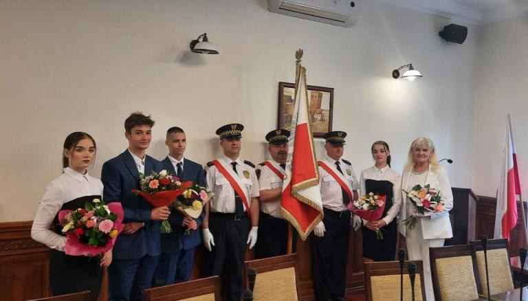 Inauguracyjna Sesja IX Kadencji Rady Miejskiej Ząbkowic Śląskich z udziałem Komendanta Wojewódzkiego DWK OHP